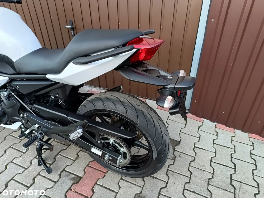 Yamaha XJ - 28