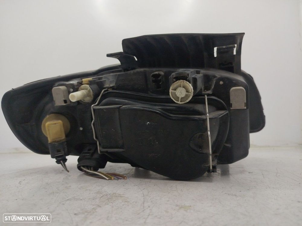 Farol/ Otica Dianteiro Esq Seat Cordoba (6K1, 6K2) - 1