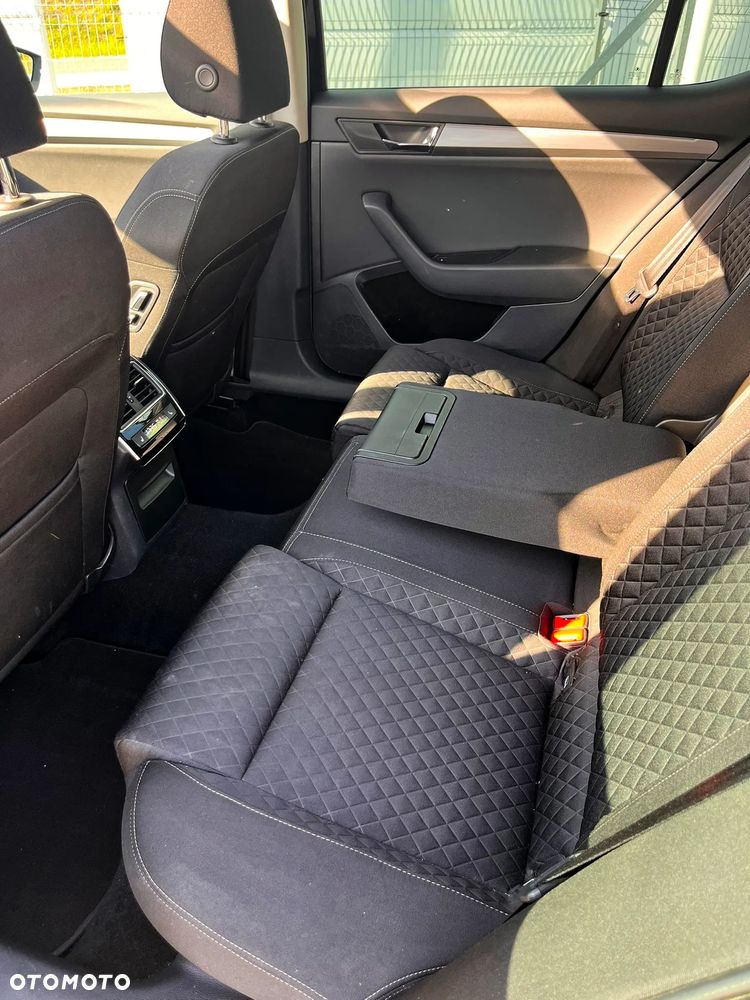 Skoda Superb 2.0 TDI 4x4 Style DSG - 7