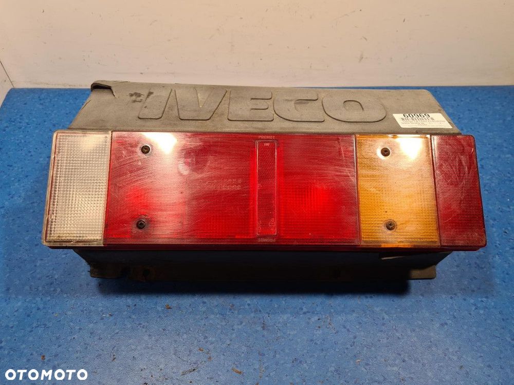 IVECO STRALIS AS LAMPA TYŁ LEWA ZEWNĘTRZNA - 1