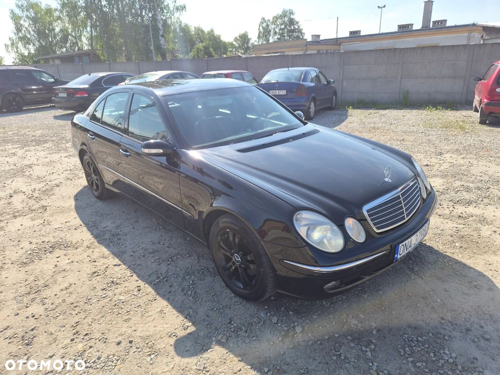 Mercedes-Benz Klasa E 320 4-Matic Elegance - 2