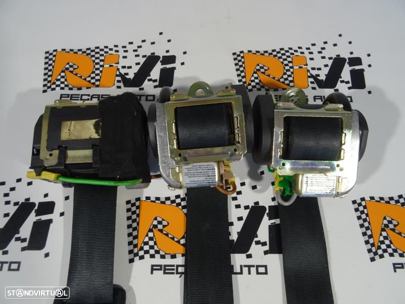 Conjunto De Cintos Audi A4 Avant (8D5, B5)  Cintos De Um Audi A4 B5.5 - 3