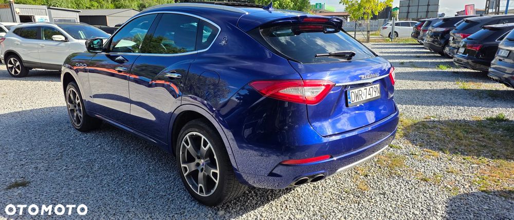 Maserati Levante - 7