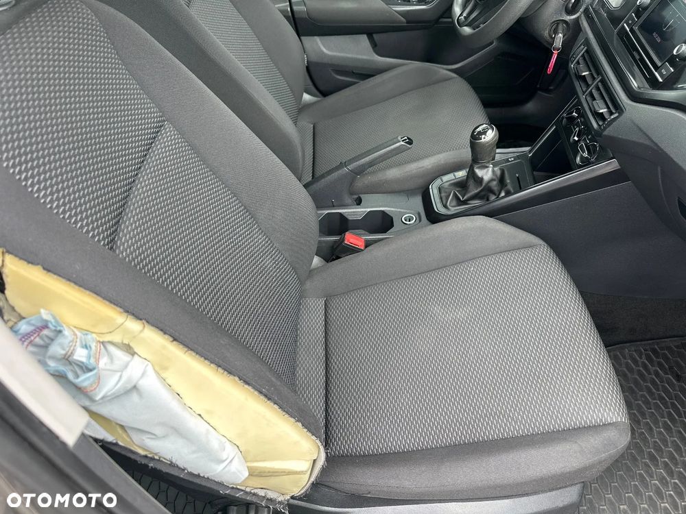 Volkswagen Polo 1.0 Trendline - 23