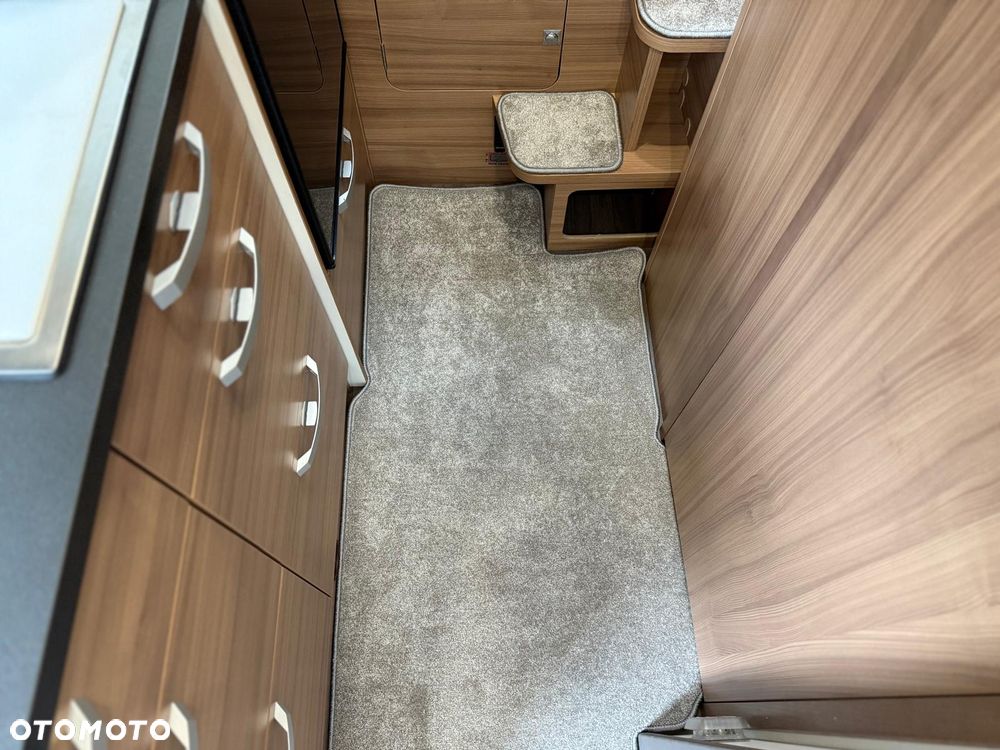 Adria CORAL XL 600 DP - 14