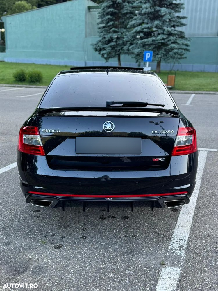 Skoda Octavia 2.0 TSI RS - 7