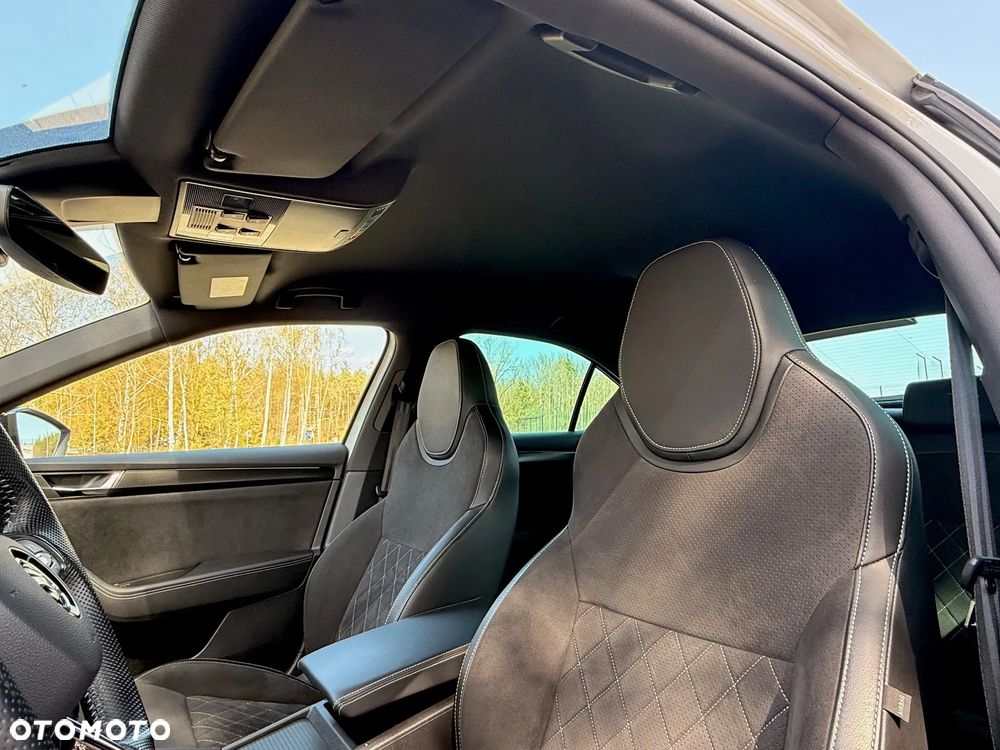Skoda Superb 2.0 TDI SCR Sportline DSG - 13