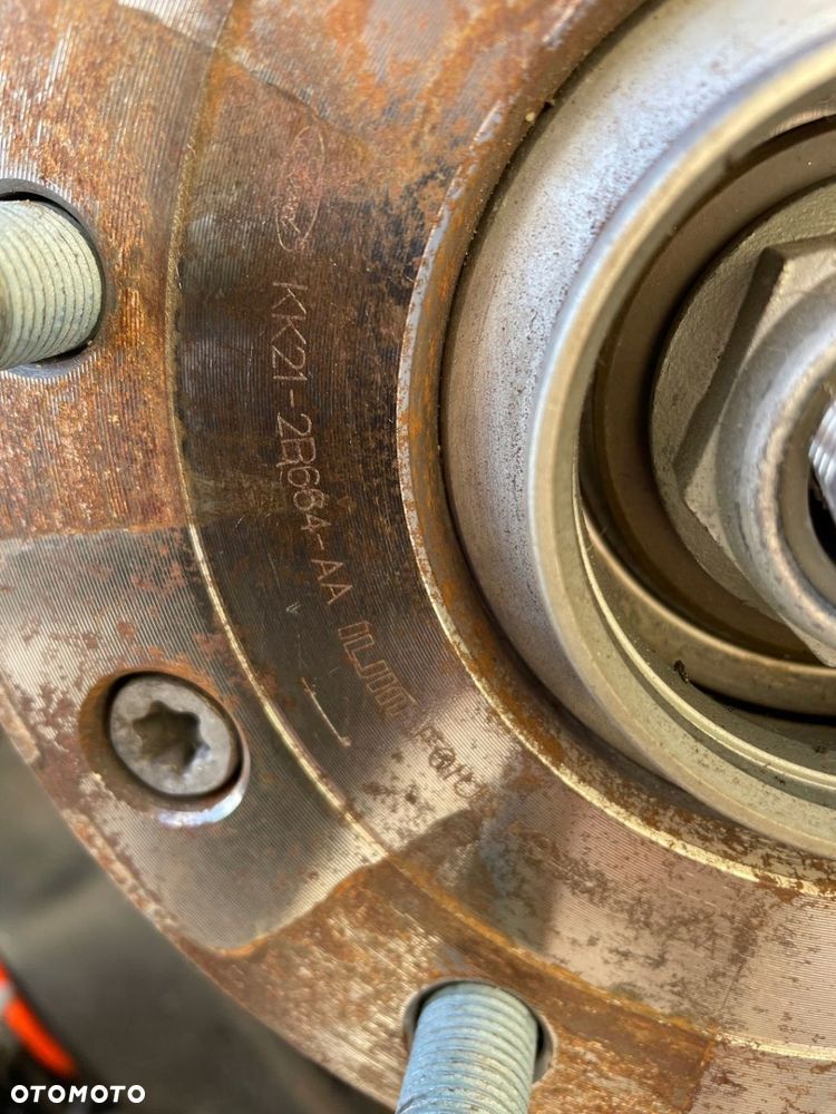 Piasta tył Transit MK8/CUSTOM KK212B664AA - 2