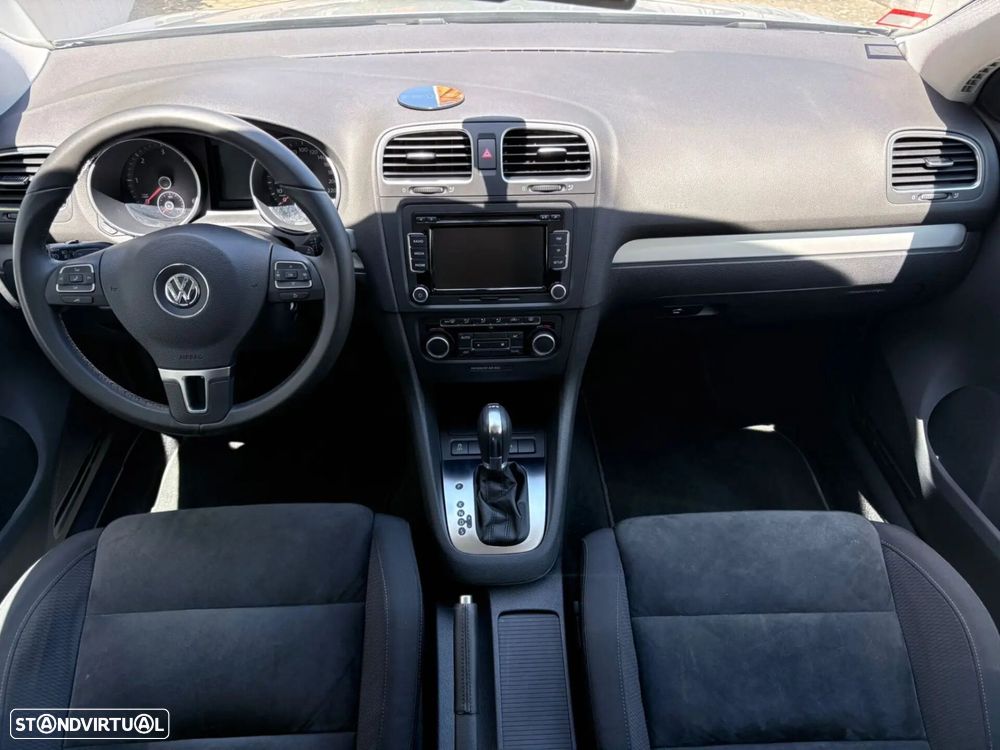 VW Golf 2.0 TDi Highline DSG - 6