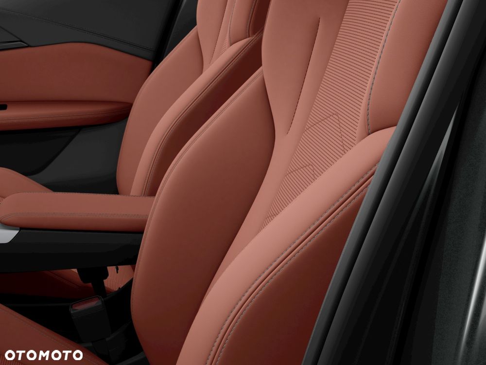 BMW X1 sDrive18i M Sport Edition - 8