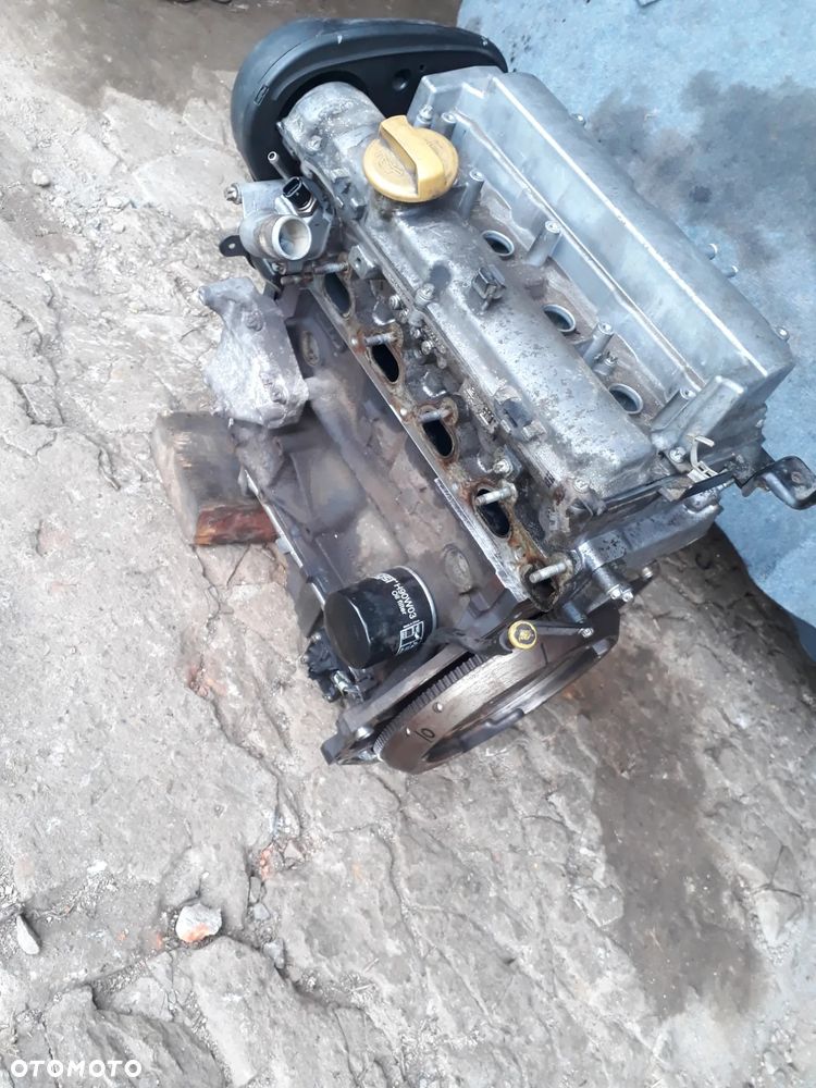 Silnik na części opel Z18xe 125 KM pokrywa - 8