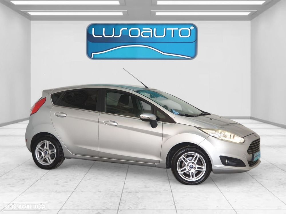 Ford Fiesta 1.0 T EcoBoost Titanium PowerShift - 5
