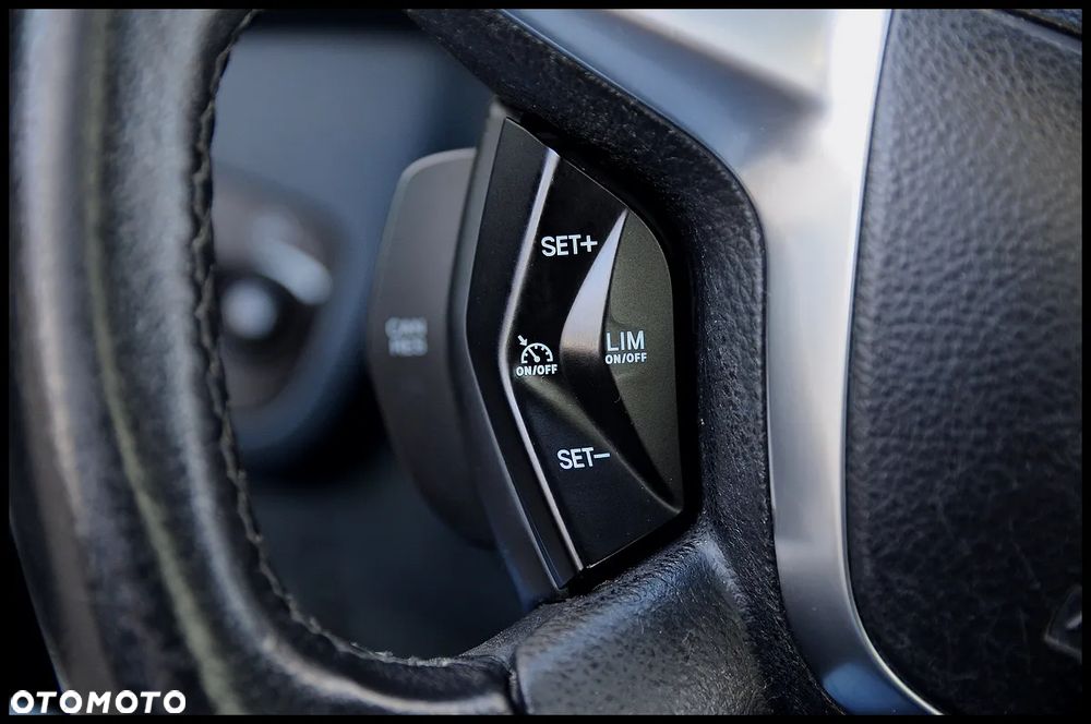 Ford C-MAX 2.0 TDCi Titanium - 37