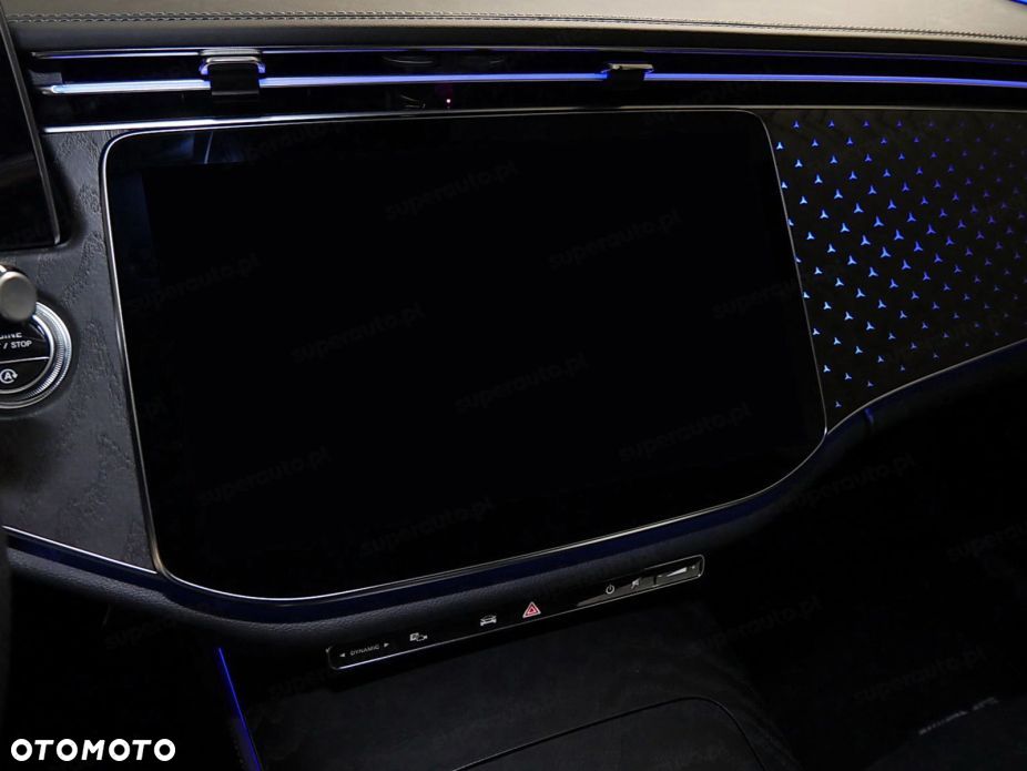 Mercedes-Benz Klasa E - 12