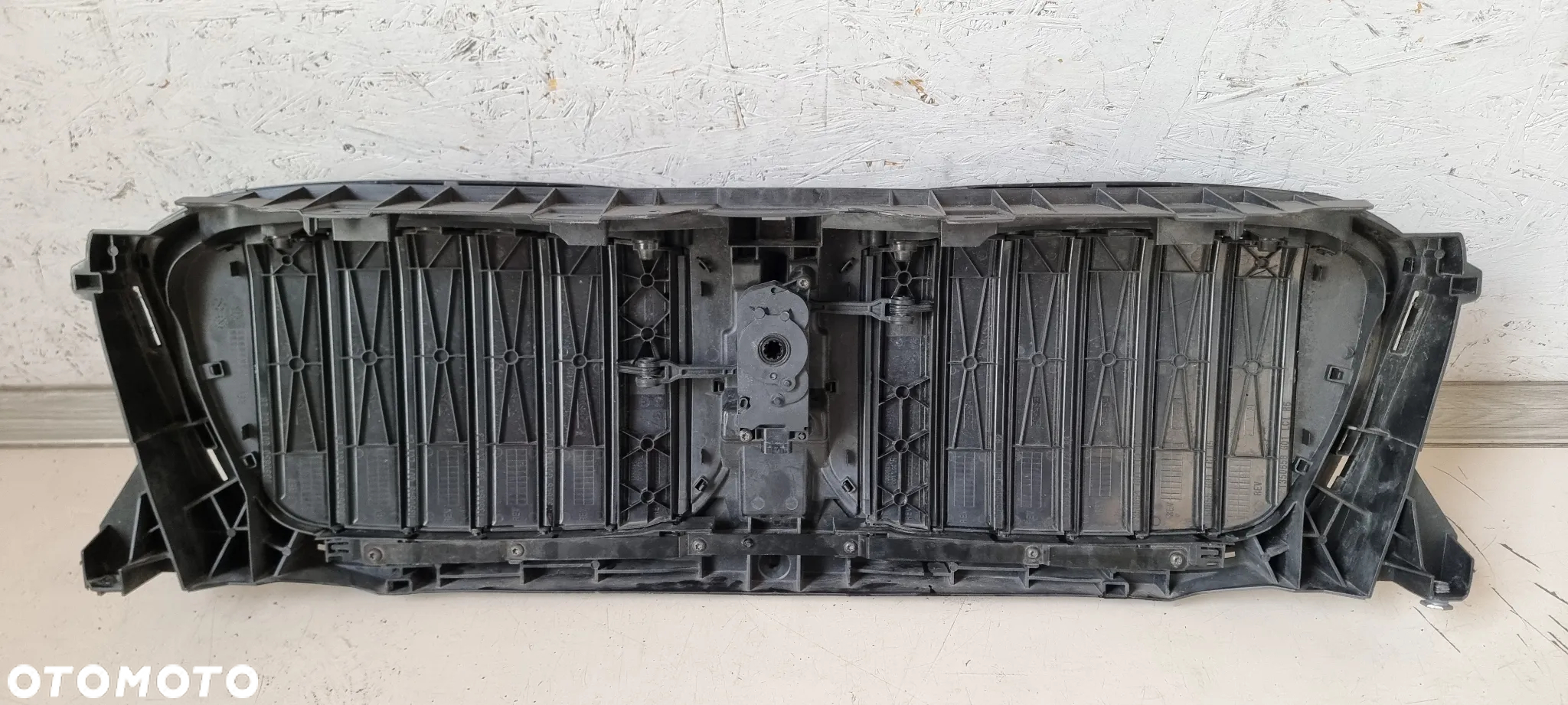 Żaluzja BMW X3 X4 G01 G02 LCI LIFT - 10