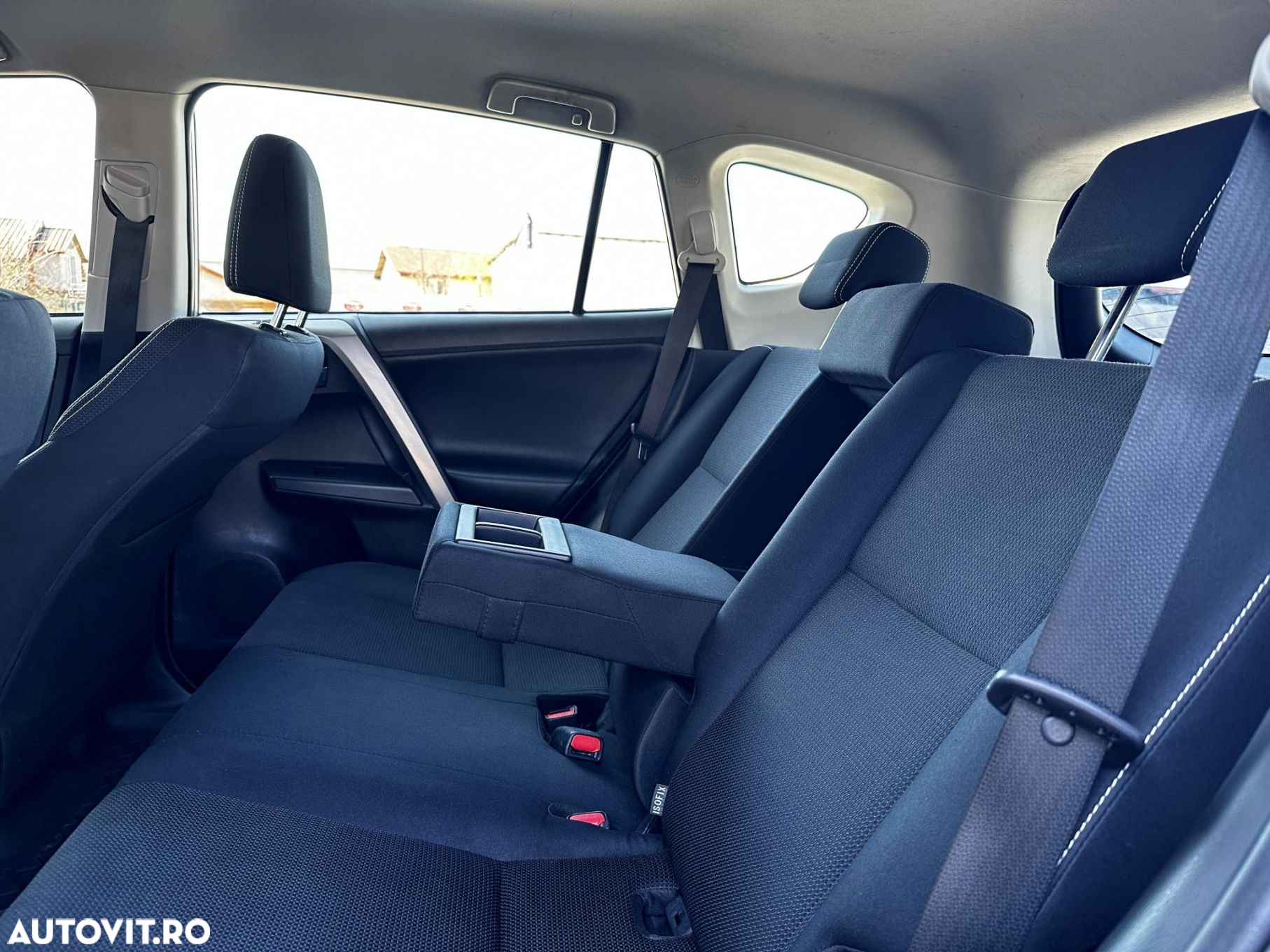 Toyota RAV4 - 19