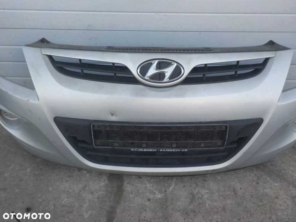 HYUNDAI I20 I ZDERZAK PRZÓD RYS - 3