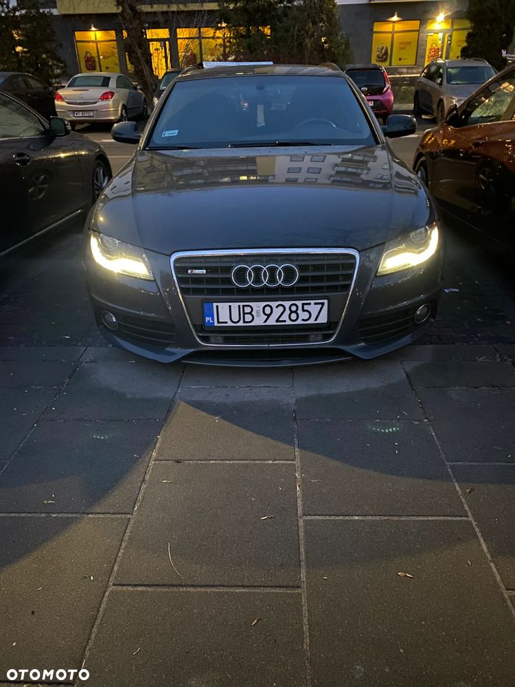 Audi A4 Avant 2.0 TDI DPF multitronic S line Sportpaket - 2