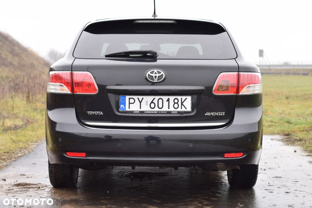 Toyota Avensis 2.2 D-CAT Executive - 6