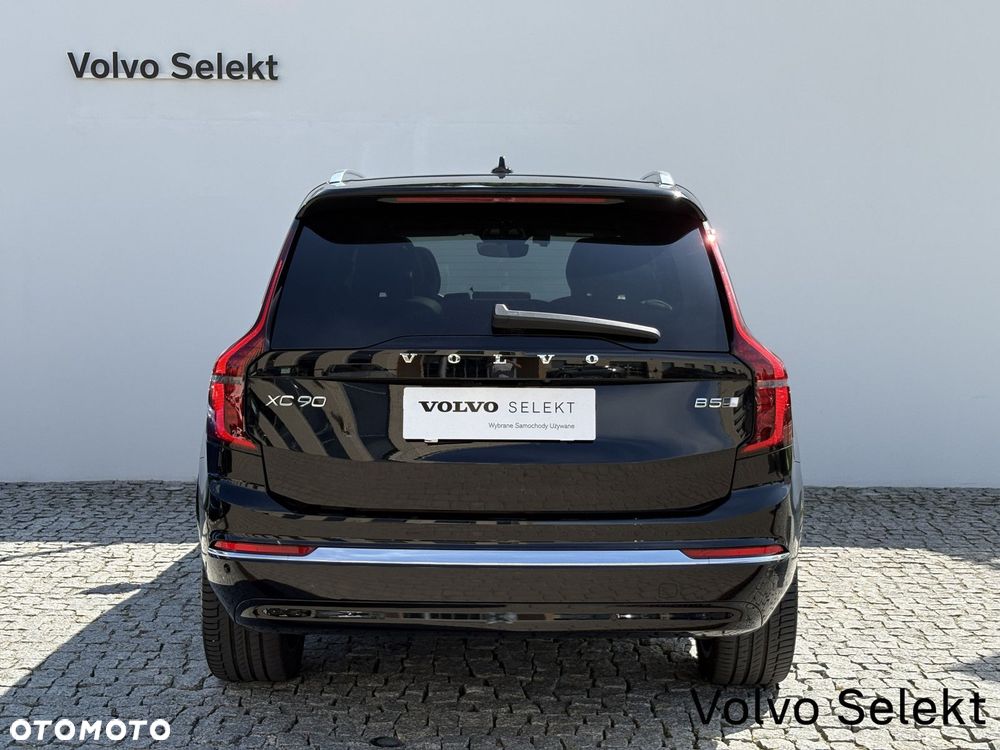 Volvo XC 90 - 8