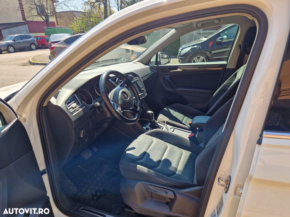 Volkswagen Tiguan - 15