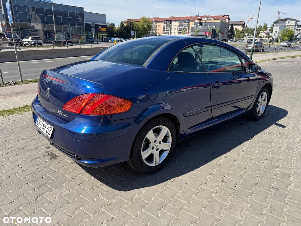 Peugeot 307 CC 1.6 Intense - 8