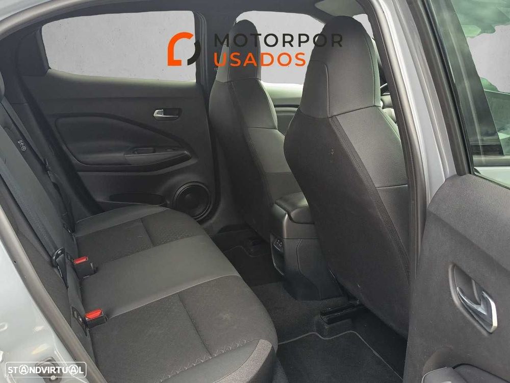 Nissan Juke 1.0 DIG-T N-Connecta NAV. DCT — fotografia 10