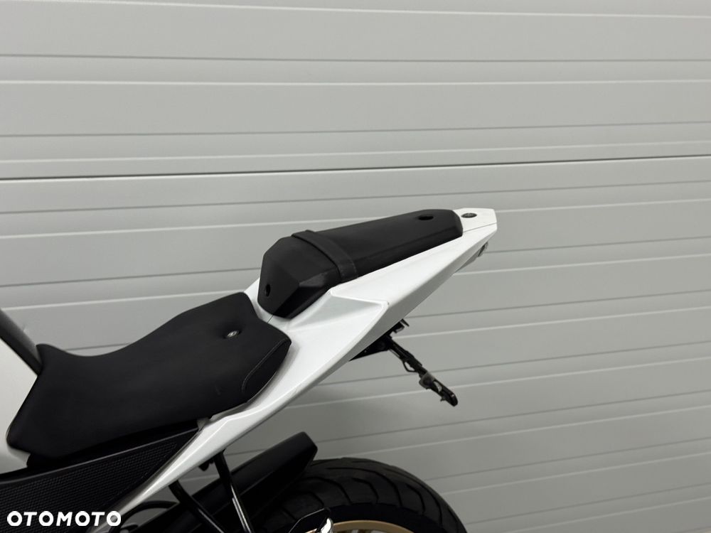 Yamaha R125 - 19