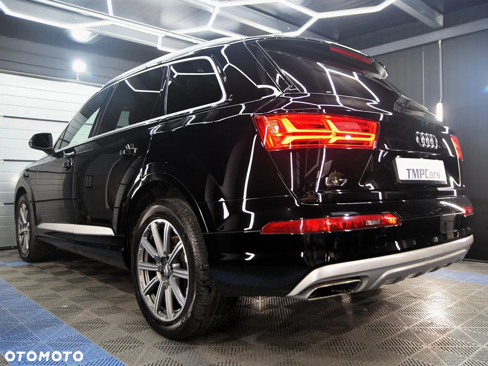 Audi Q7 - 2