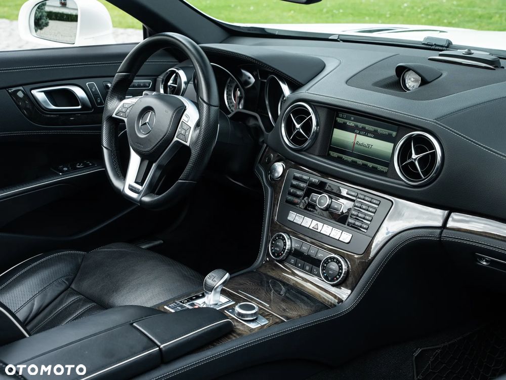 Mercedes-Benz SL 500 - 25
