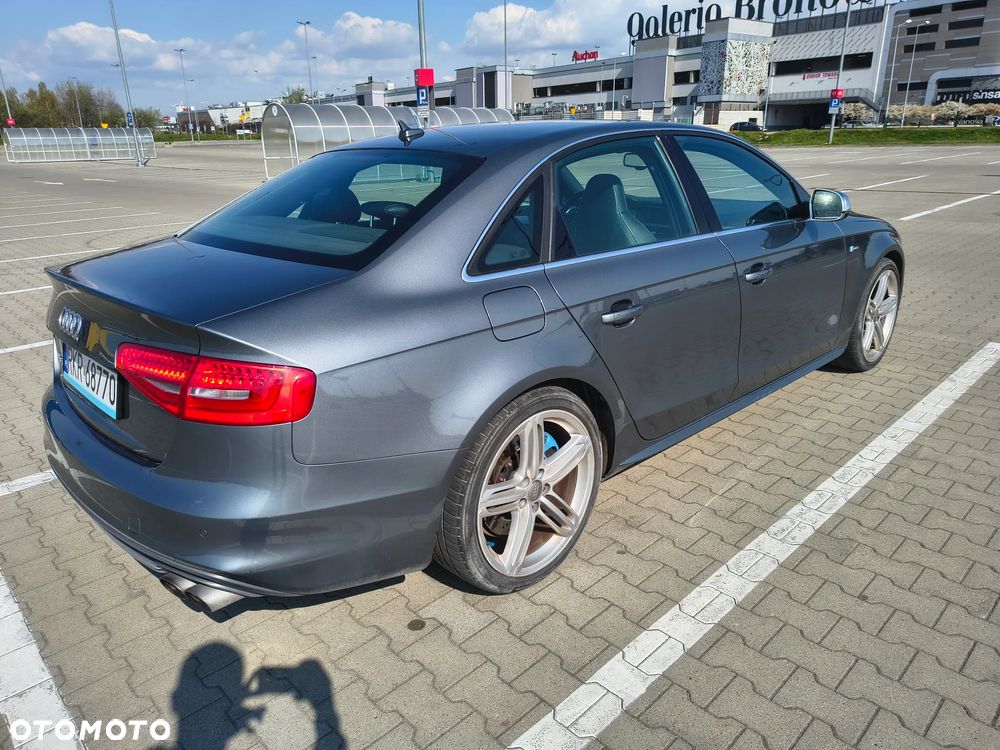 Audi A4 Limousine 3.0 TFSI Quattro S tronic - 4