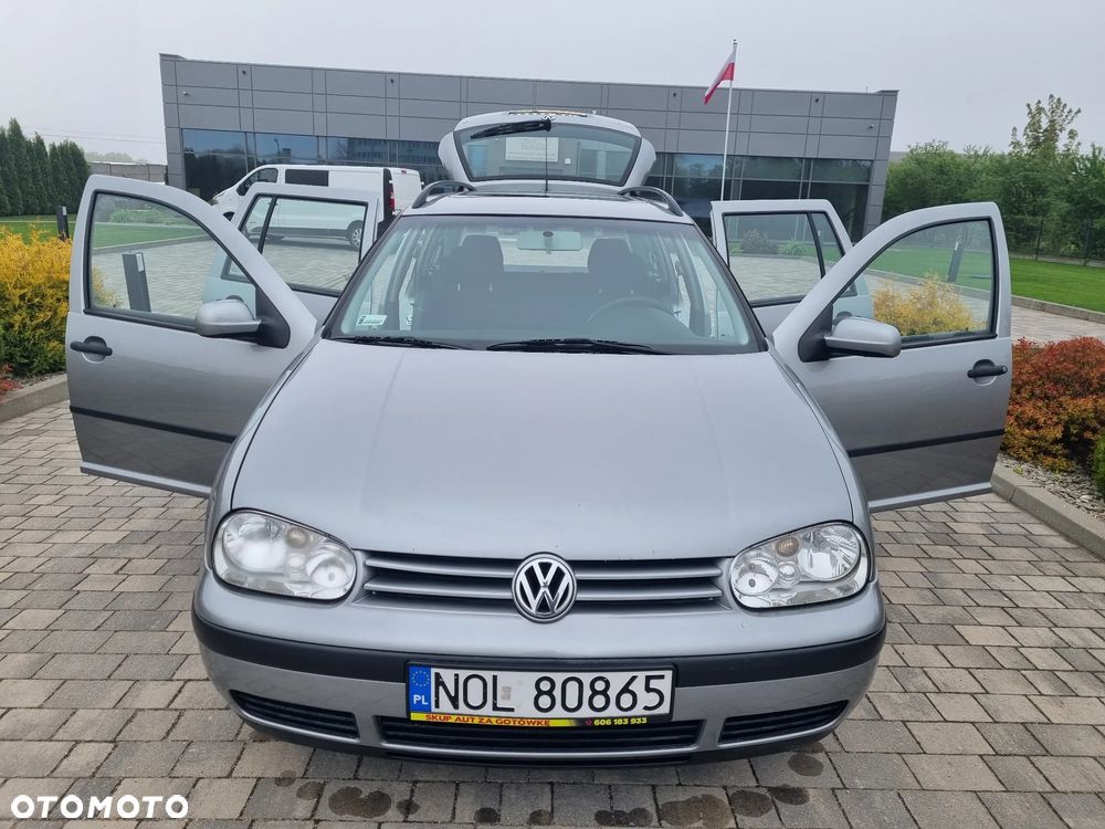 Volkswagen Golf 1.6 Trendline - 12