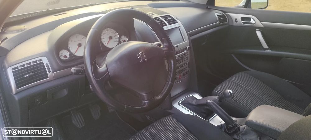 Peugeot 407 SW 1.6 HDi Premium - 12