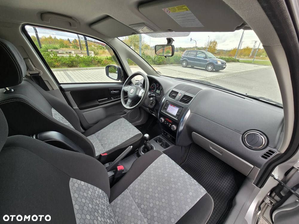 Suzuki SX4 - 15