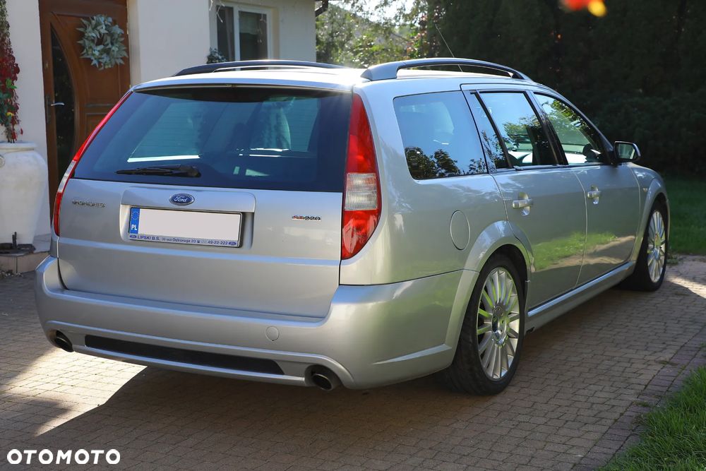 Ford Mondeo V6 ST 220 - 7