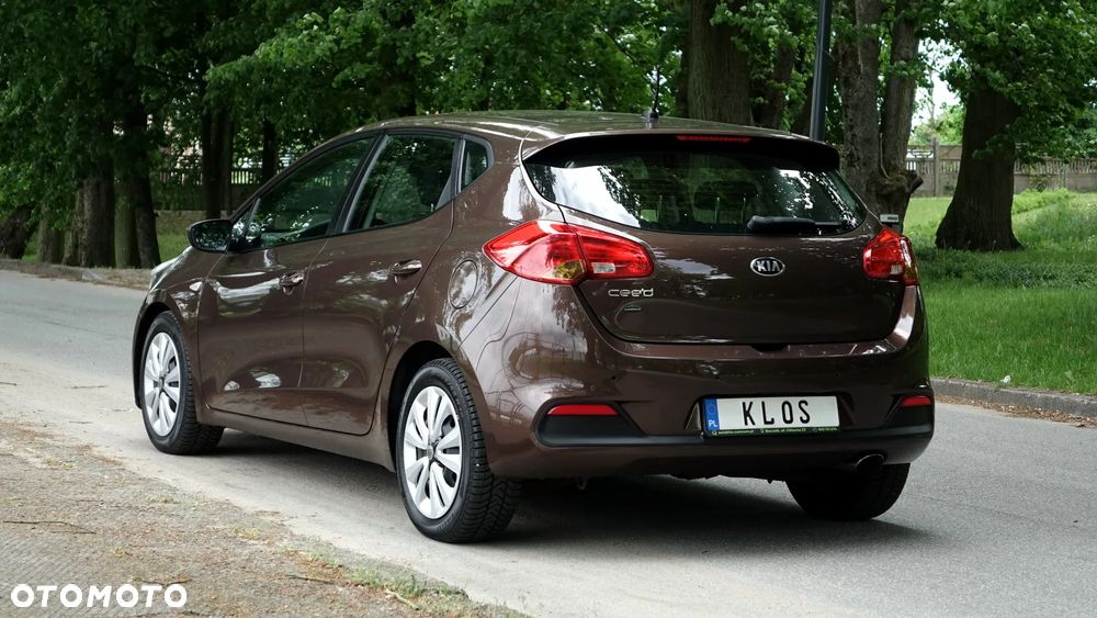 Kia Ceed - 29