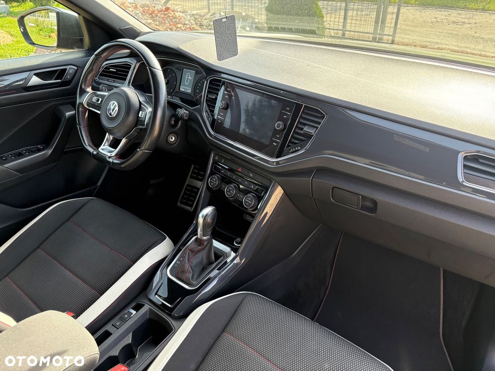 Volkswagen T-Roc 2.0 TDI SCR DSG Style - 22