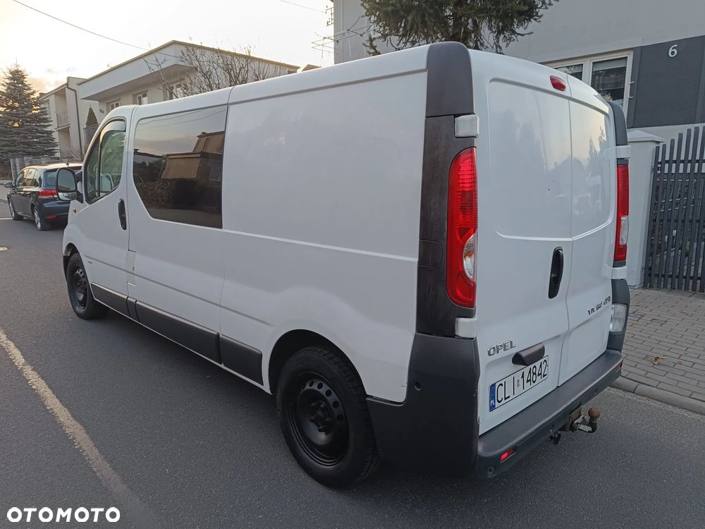 Opel Vivaro - 3