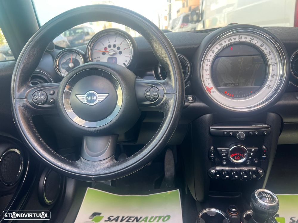 MINI Cabrio Cooper D - 21