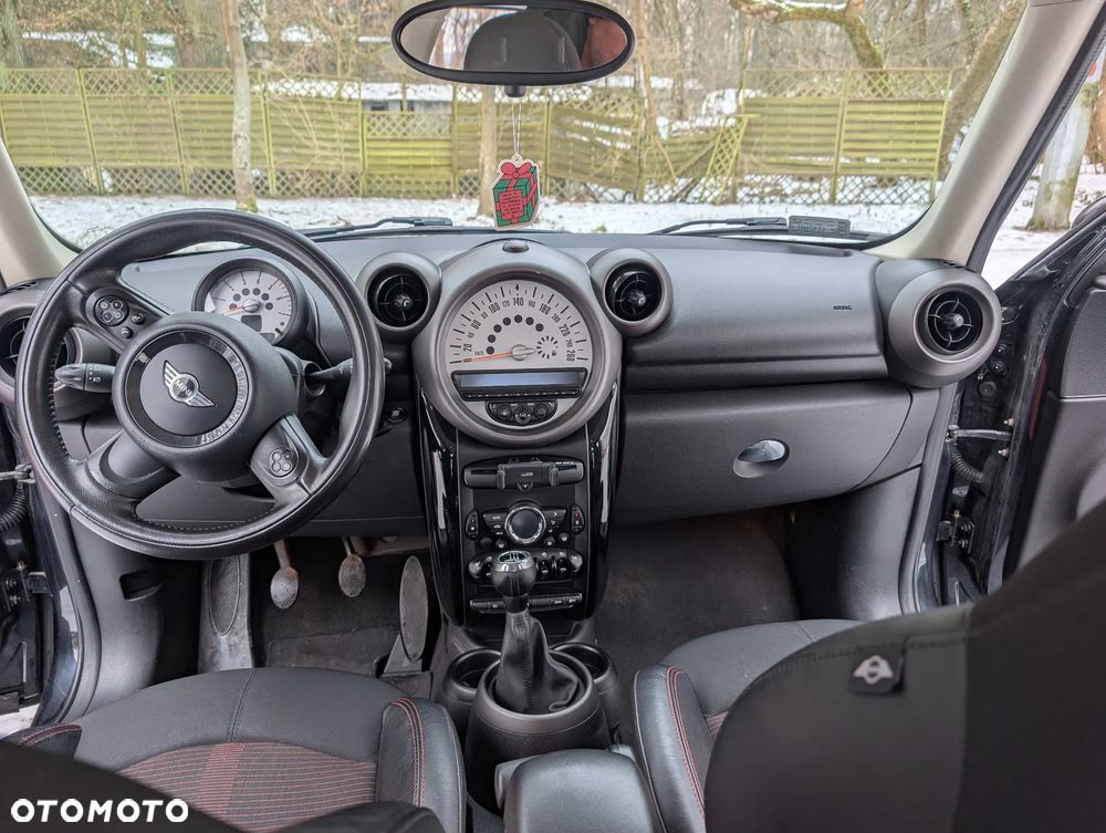 MINI Countryman Cooper D ALL4 - 12