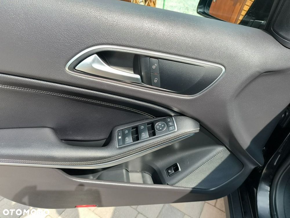 Mercedes-Benz GLA 180 (CDI) d Style - 19