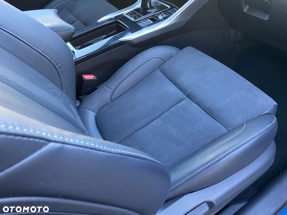 Mitsubishi Eclipse Cross - 20