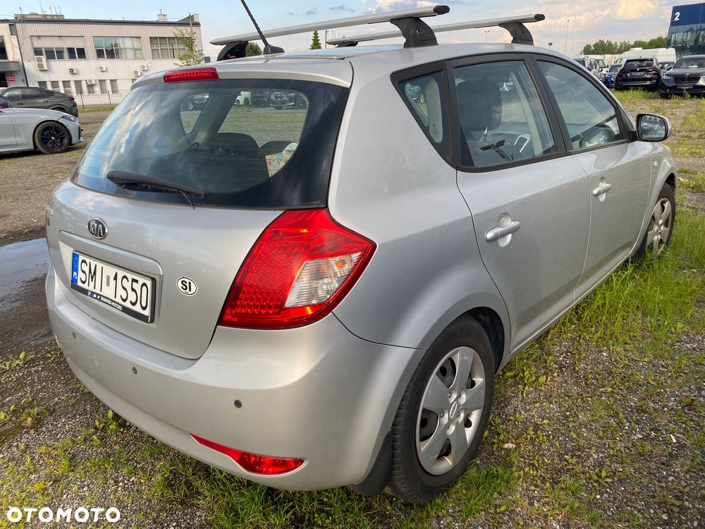 Kia Ceed 1.4 Comfort - 3