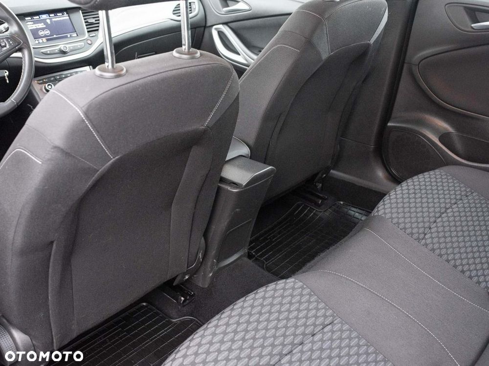 Opel Astra - 22