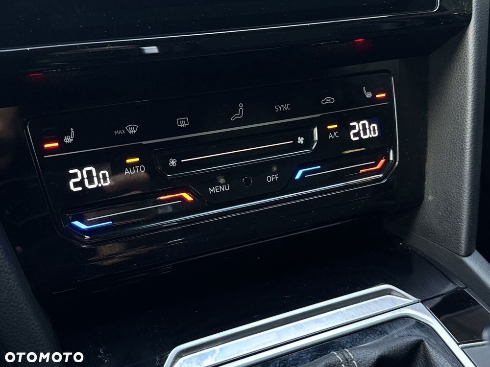 Volkswagen Arteon 2.0 TSI R-Line DSG - 25