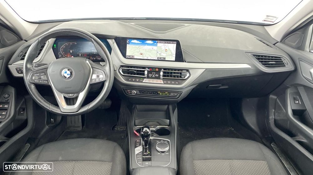 BMW 118 i Auto - 14