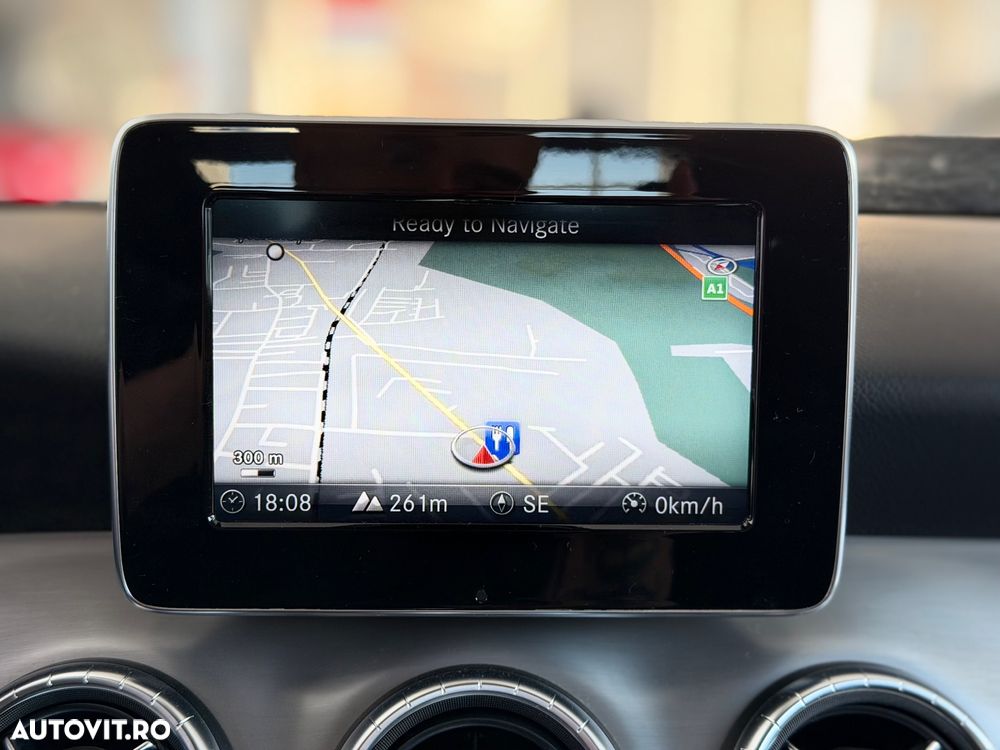 Mercedes-Benz CLA 200 - 7