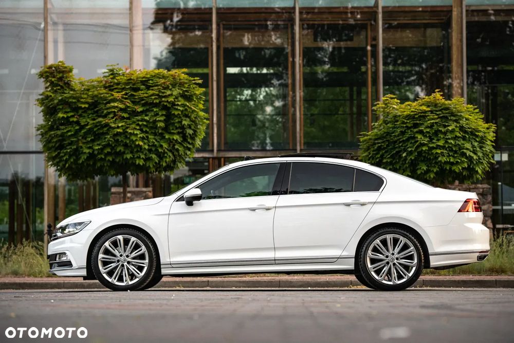 Volkswagen Passat - 4