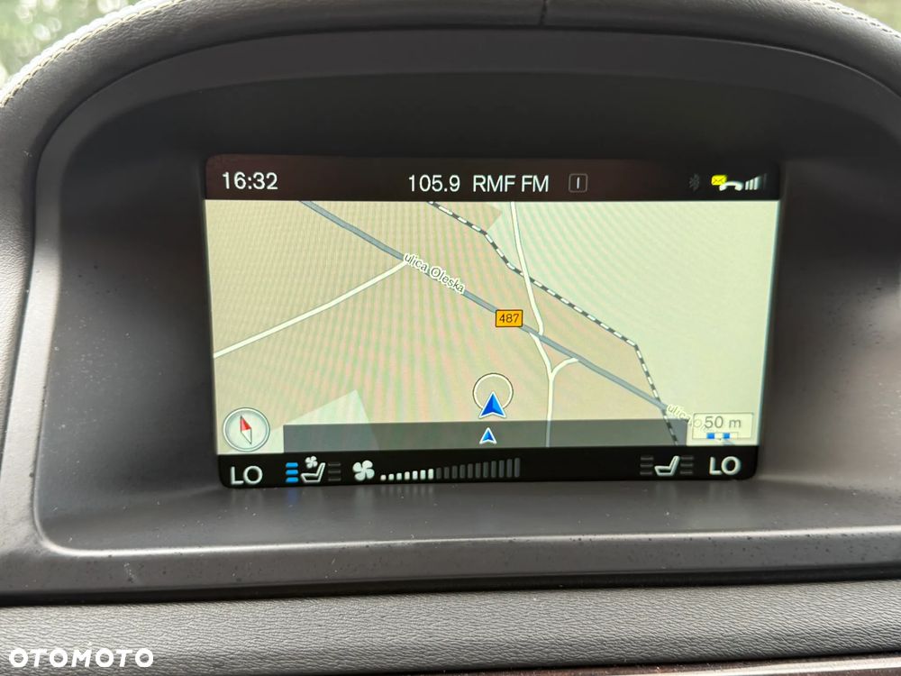 Volvo XC 70 - 17