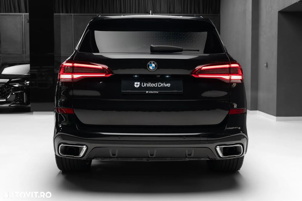 BMW X5 xDrive40i - 38